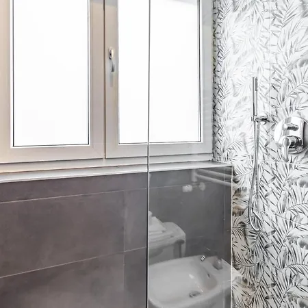 Easylife - Sofisticato Con Soppalco A Due Passi Dalla Stazione Apartment *