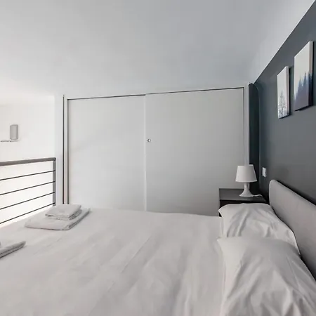 Apartment Easylife - Sofisticato Con Soppalco A Due Passi Dalla Stazione *