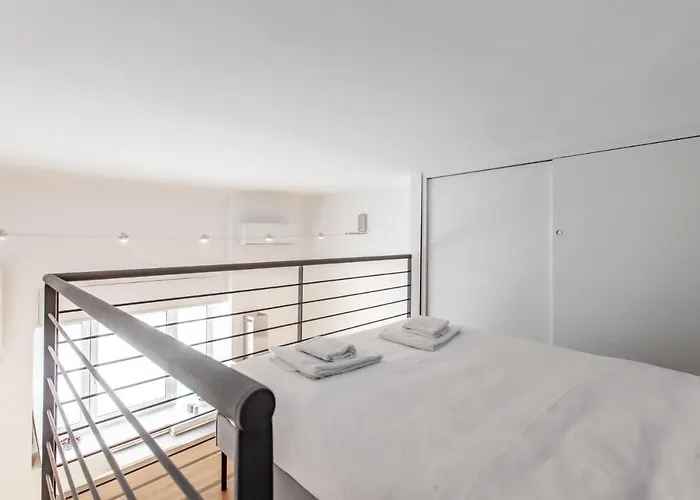 Easylife - - Torriani 3 - *